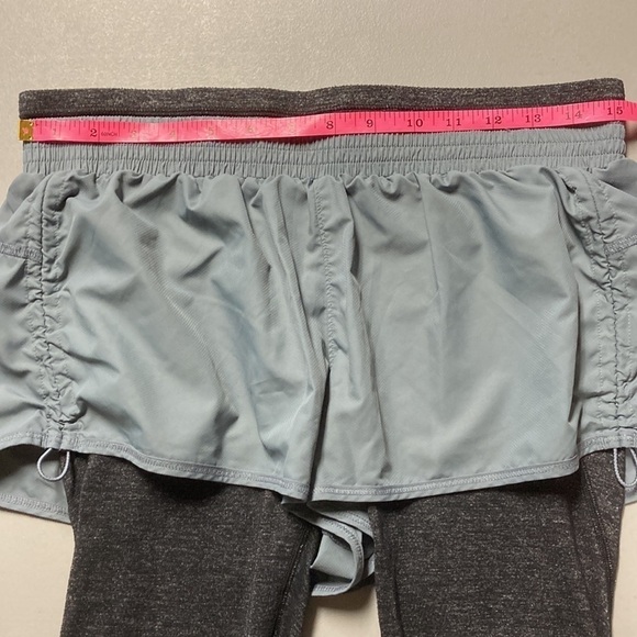 Athleta Go Getter Heathered Yoga Running 2 in 1 Capri / Short Leggings - Picture 13 of 16